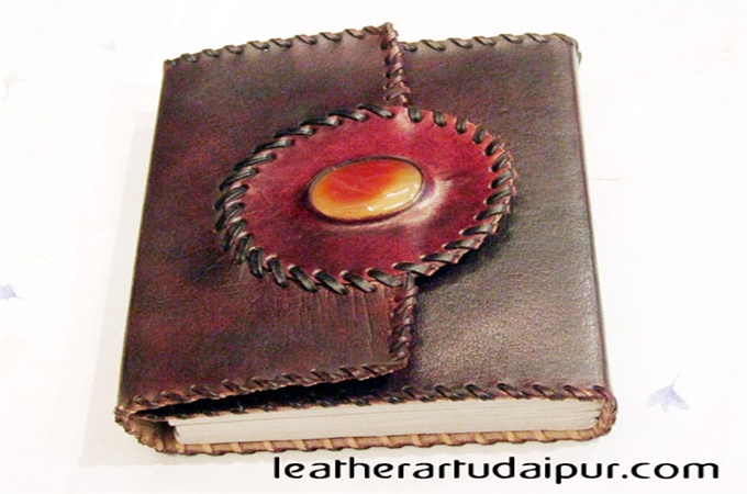 Art Leather Journal : Traditional Leather Notebook